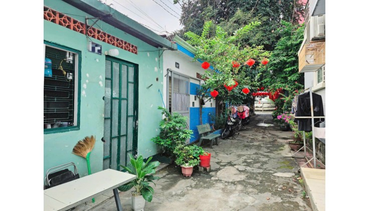 BÁN NHÀ SIÊU HIẾM. DT 46m2, GIÁ 3.65 tỷ